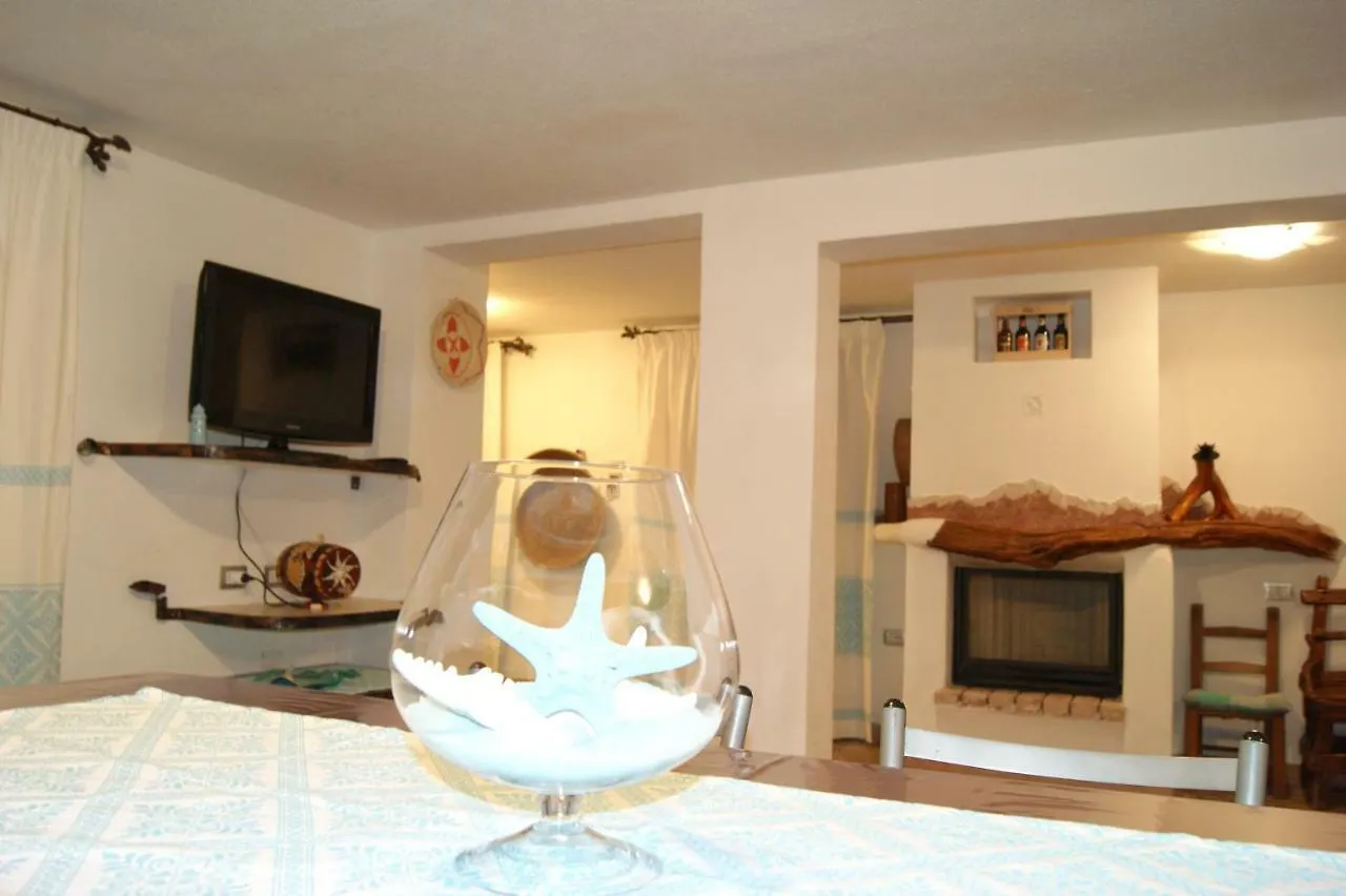 Casa Vacanza Tanaunella Budoni 0*,