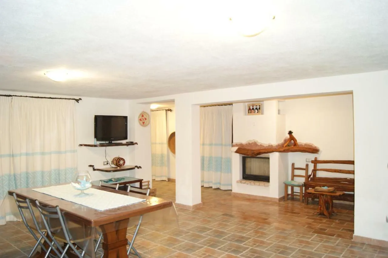 Casa Vacanza Tanaunella Budoni 0*,  Italy